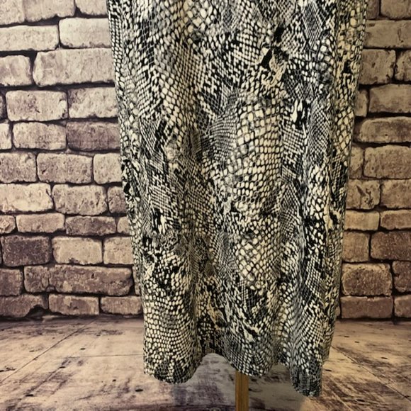 Calvin Klein NWT Black & White Dress Size 2X - Picture 2 of 10